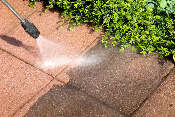 Pressure Washing Contractors in Edgewood, FL